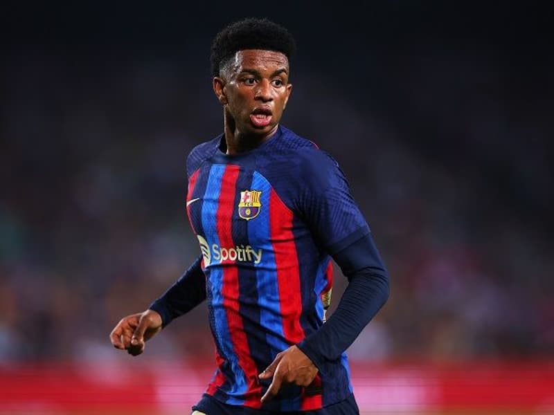 cms image https://cdn.databerjalan.com/assets/images/store/2022-11-19T10:57:39.640Z_josegayacederatimnasspanyolpanggilbekkiribarcelonaalejandrobalde.jpg